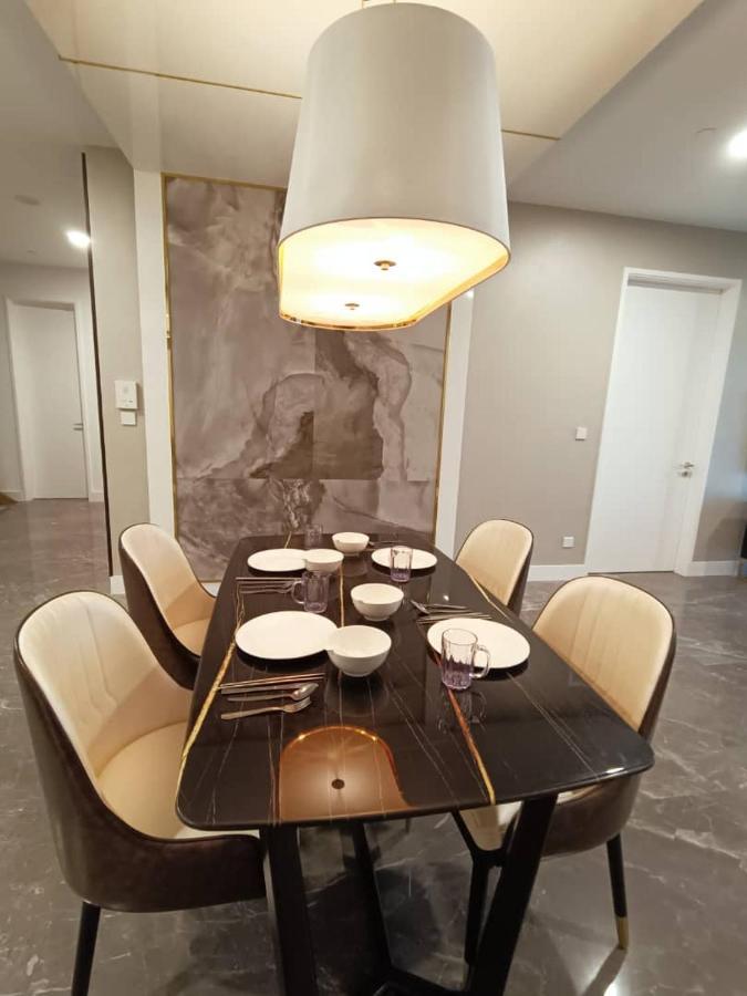 Platinum Suite 2 New Kl Cbd New Luxury Condo With Best Infinity View To Klcc Twin Towers Pool Kuala Lumpur Buitenkant foto